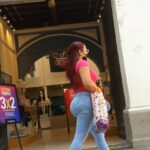 This Milf in Jeans has the Full Pack