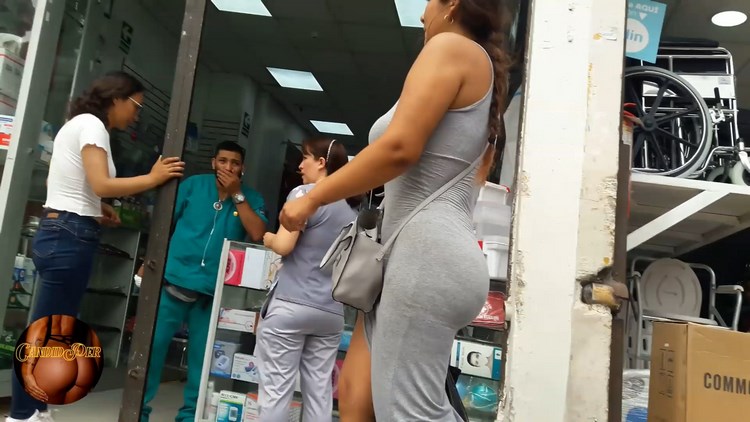 Sexy Latina Mom with Tight Dress Big Booty