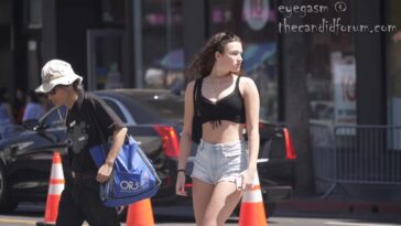 Eyegasm Shooter Another round of teenies in short jean shorts