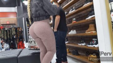 SoCalCandids Beautiful and Sexy Mom with a Big Booty at the Mall